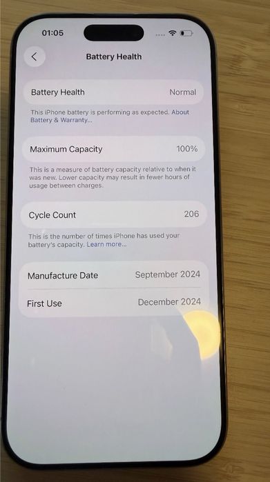 Vand iphone 16 pro impecabil