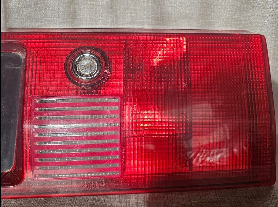 Heckblende HELLA Audi 80 b3 / Audi 90 / Audi 80 b4 avant