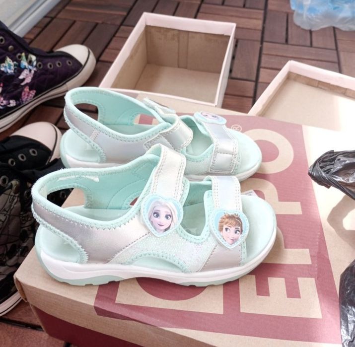 Гумени ботуши Jeorge,сандали Н&М frozen,Reebok, Adidas