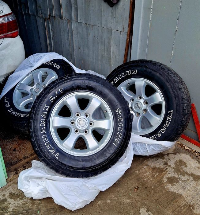Продам  диски  в сборе   265/70 R17