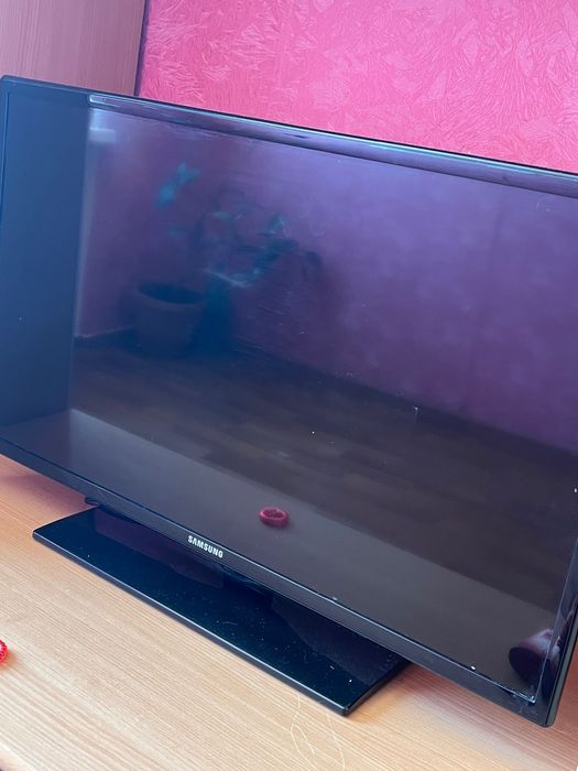 Телевизор samsung