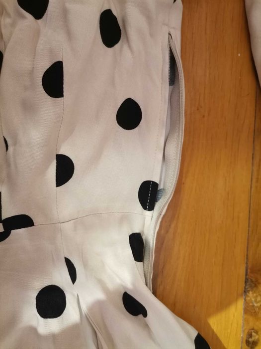 Rochie crem cu buline