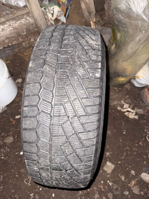 Зимняя резина 215/60 R16