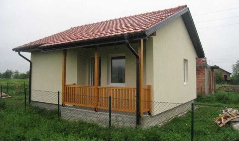 Vand case - structura metalica  - panouri sandwich