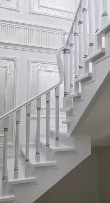 Sifatli zina poyalar o'rnatib beramiz