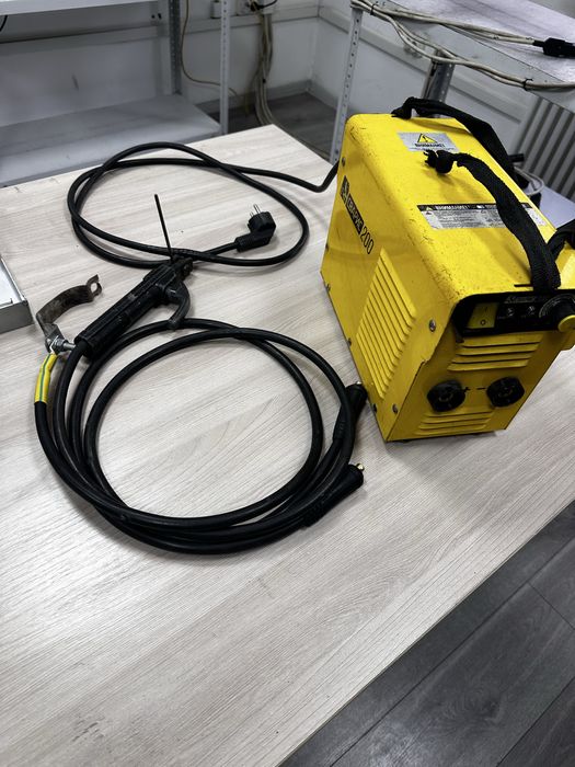 Сварочый апплрат FoxWeld