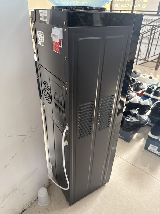 Кулер для воды AEL