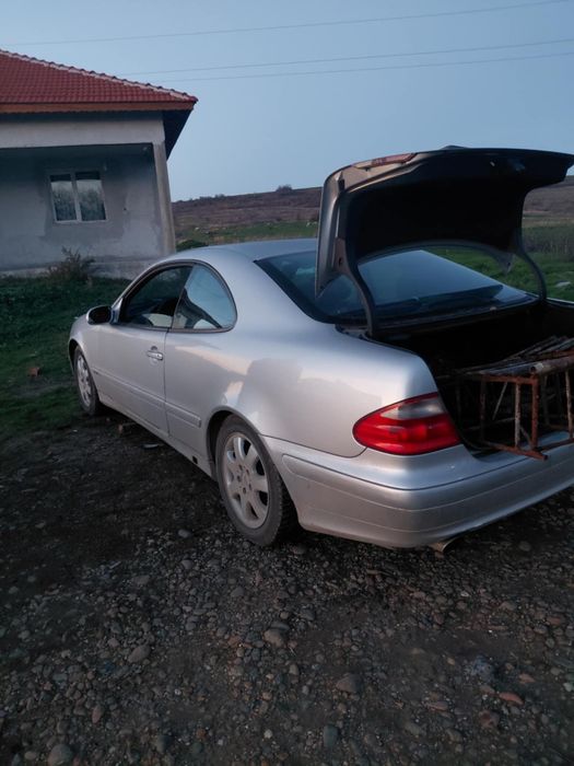 Мерцедес CLK 200 компресор  197кс 6 степена кутия