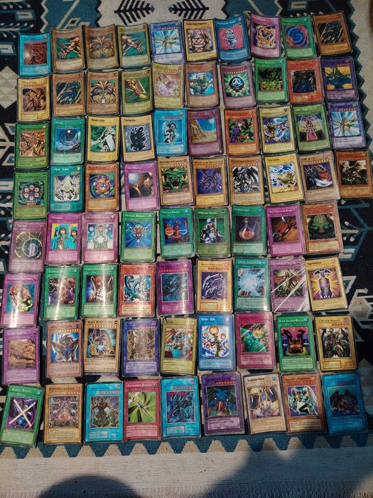 Cărți yughi oh konami 2004-2006 și cărți duel master în stare bună