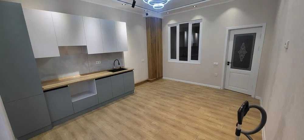 Продаю квартиру Юнусабадском районе 3-комнатная