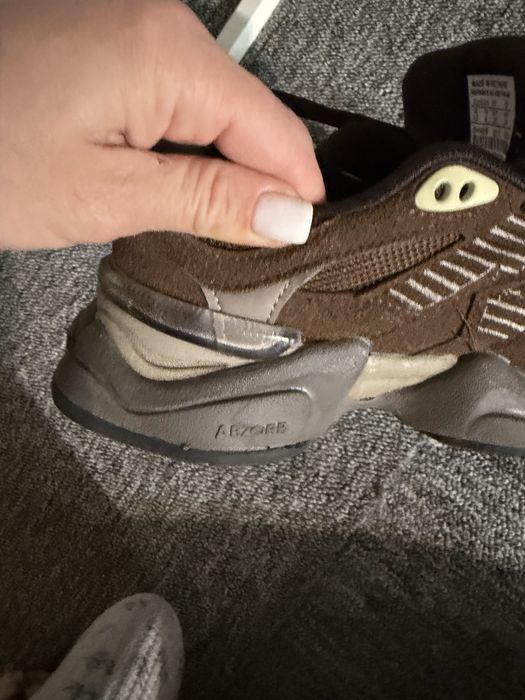 New Balance  marimea 37