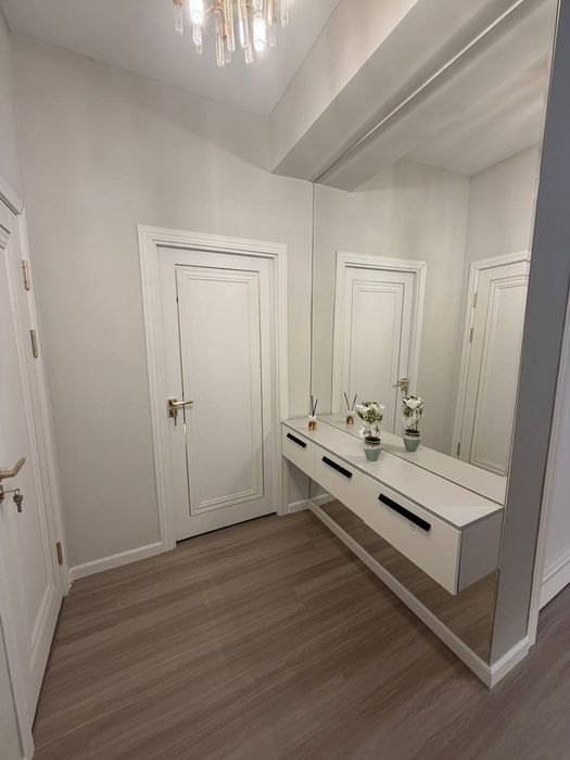 Квартира продается 3/6/10 на Poytaxt Residence