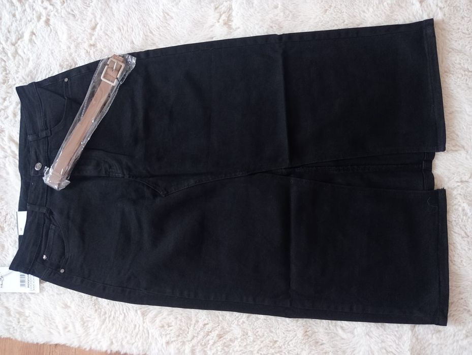 Blugi și fusta dimensiuni mari și mici