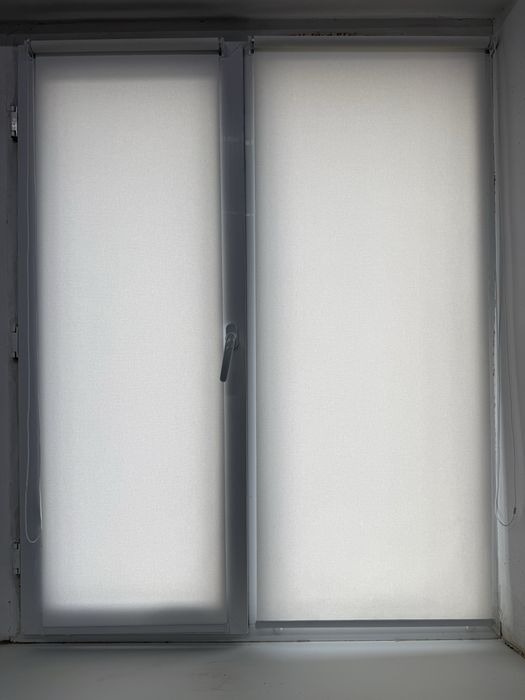 Ролл шторы белые