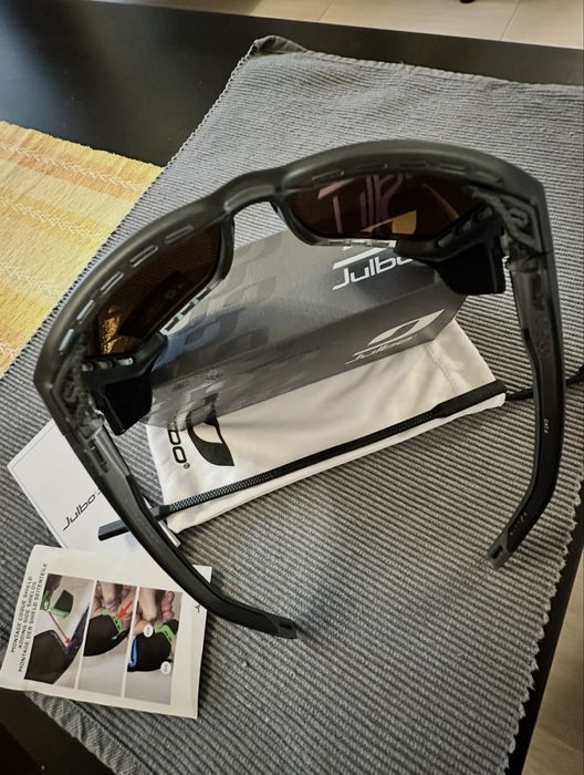 Julbo Shield слънчеви очила
