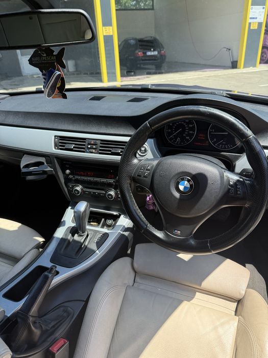 Vand bmw e90 volan dreapta