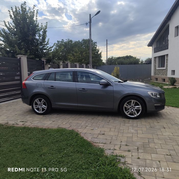 Volvo V60 2.4 DIESEL PLUG-IN Hibrid