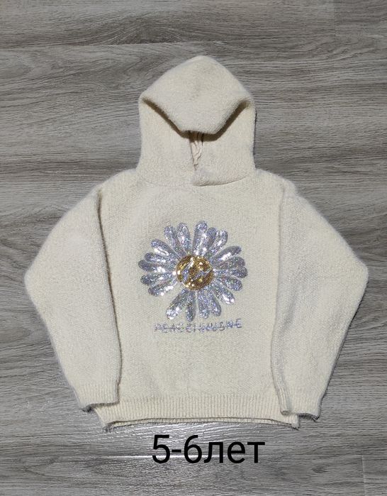 Новая кофта . Ангорка