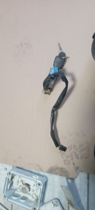 Contact Peugeot 206 Benzină
