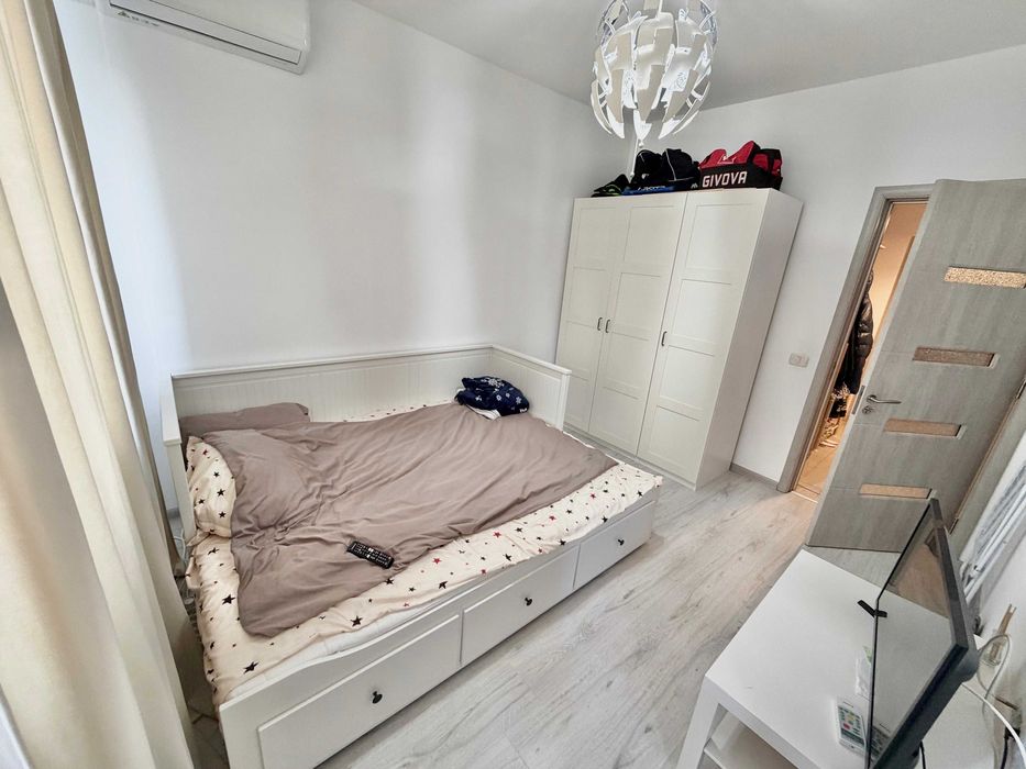 Apartament 2 camere mobilat Militari Residence - parcare proprie