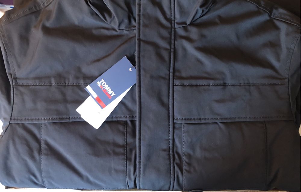 Tommy Hilfiger Hooded Padded Multi Pocket Parka ОРИГИНАЛ мъжко яке L-X
