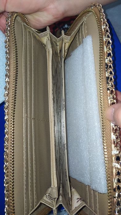 Продаётся женский кошелёк