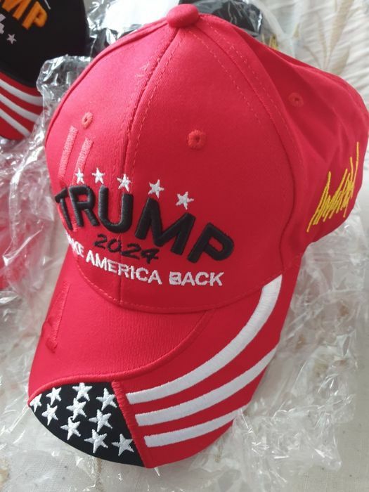 Șepci Campanie 2024 Trump
