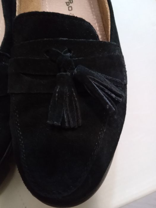 Vând pantofi pentru femei numărul 40