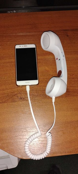 Телефонна слушалка за моб. телефон Android и Iphone с кабел mini C