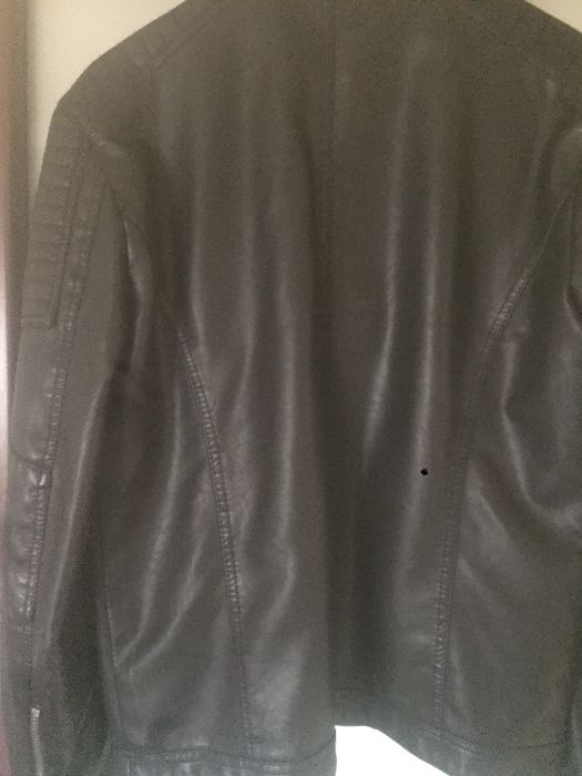 Vând geaca motor perfecta stare!