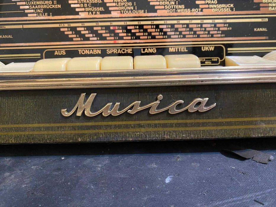 Radio lămpi Graetz Musica 4R
