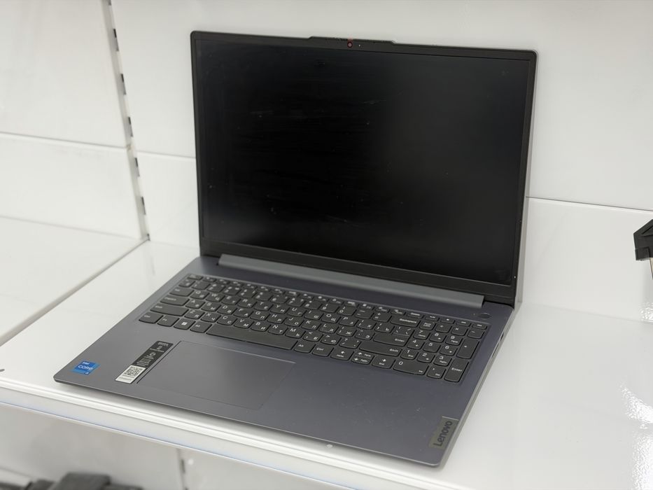 Ноутбук  lenovo