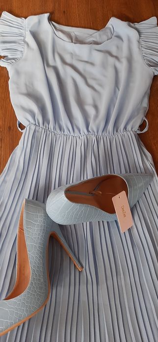 Рокля и обувки нови