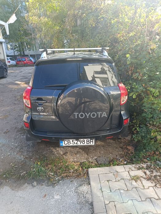 Продавам Тойота рав4 2.2дизел 136 к.с