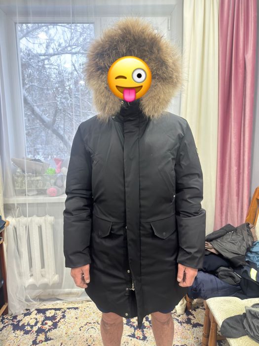 Продам куртку новая