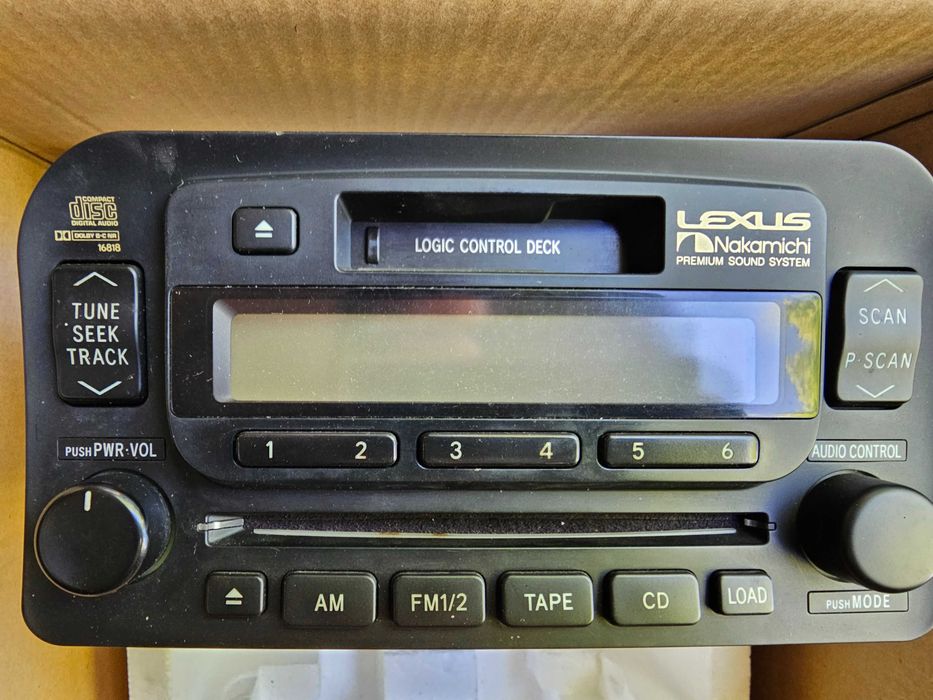 Магнитофон оригинал SUBARU Forester 2001г Lexus LX470