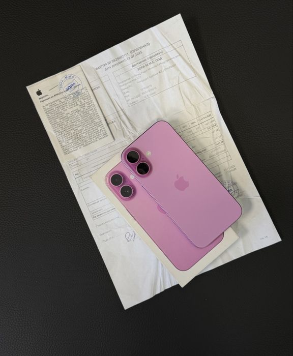 Продавам iPhone 16 32 цикъла