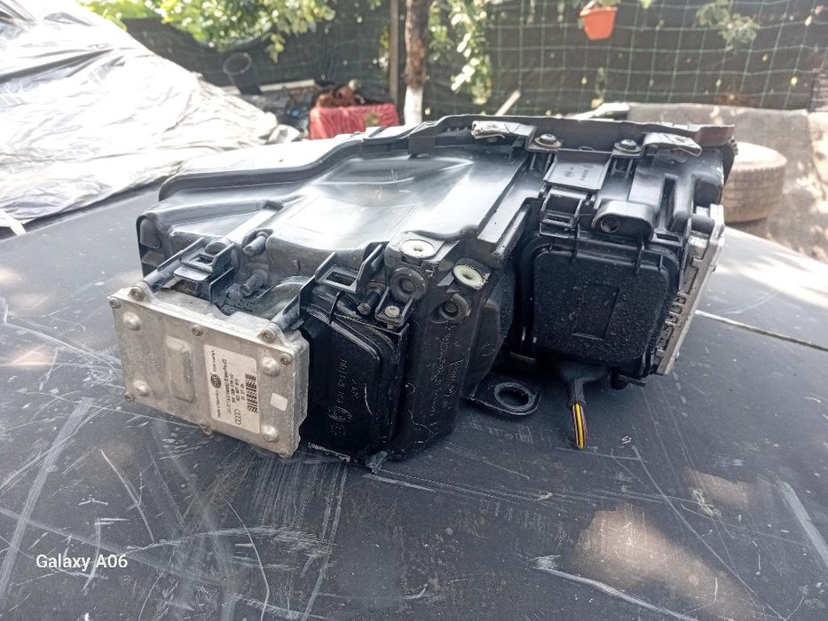 Far stanga bixenon fără cornering pentru audi a8 D3