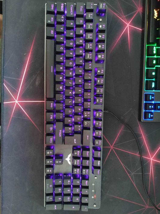 Механични клавиатури Havit и Aukey