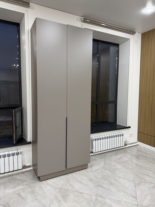 Продам срочно шкафы