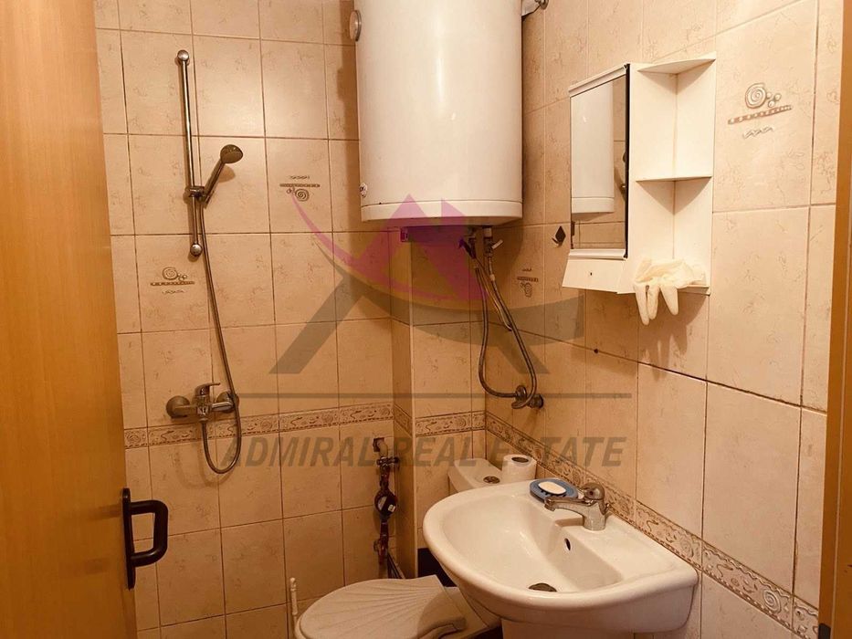 Дава се под наем Едностаен апартамент в Варна, Спортна зала - 40 кв.м за 400 € - Снимка #4