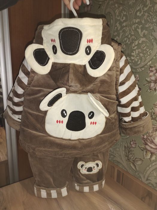 3ка зимний костюм утеплением брючки кофта и безрукавка комплект Куала