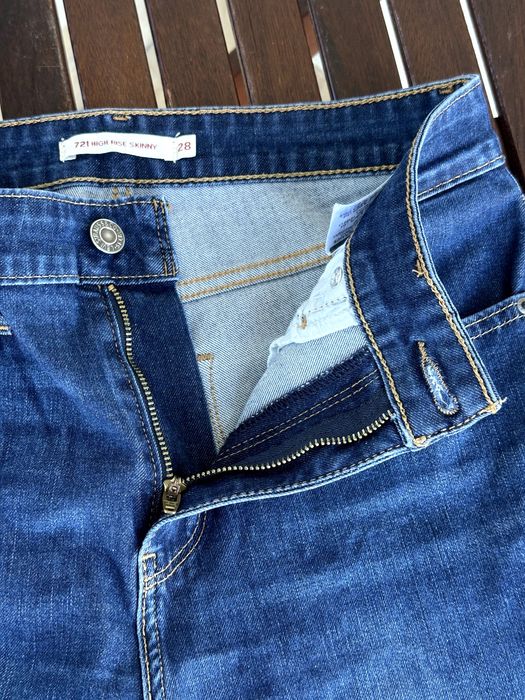 Дамски дънки Levi's (721 High Rise Skinny) - размер 28, Отлично състояние