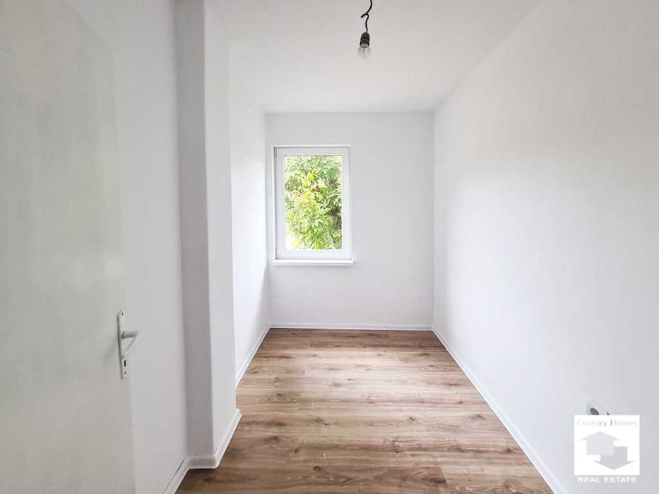 140023  Kъща с ремонтиран втори етаж, на 35 км от Велико Търново