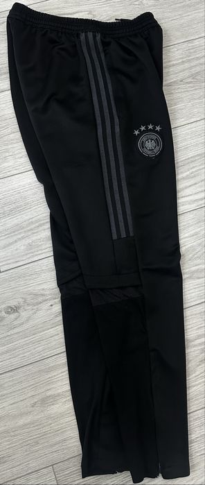 Олимпийка Adidas сборной Германии