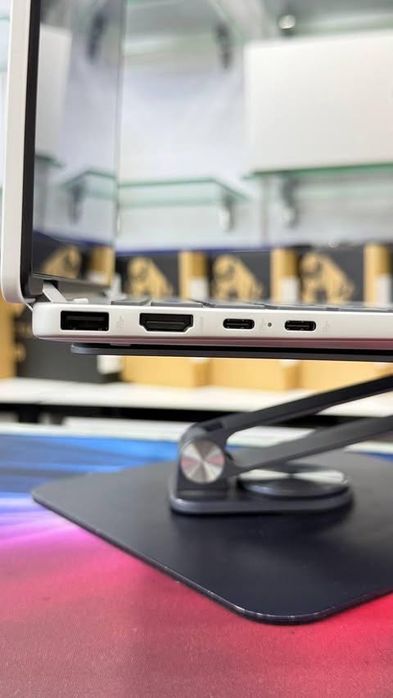 Noutbuk HP Omni Book