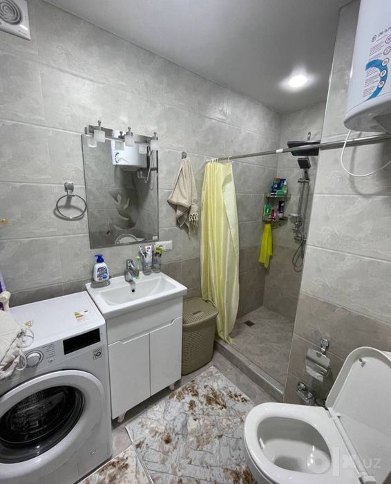 Новомосковская 15 гор больница Кирпич площадь 41кв.м 2этаж