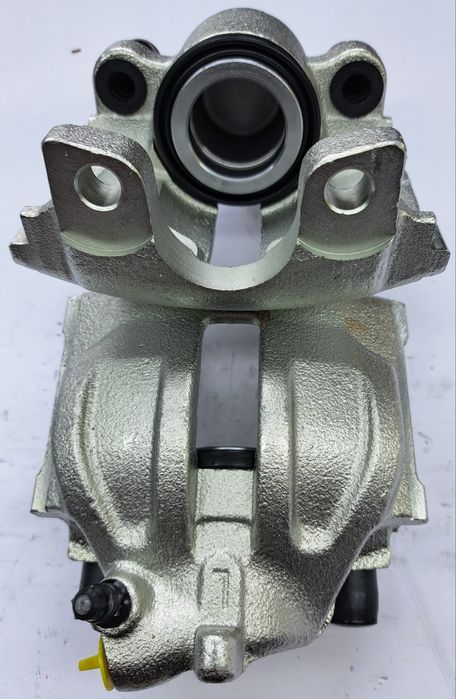 Etrier Sprinter Crafter Iveco Lt 1996 - 2023  Etriere Față Spate Noi