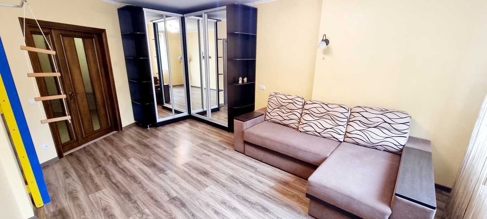 Дава се под наем Тристаен апартамент в София, Западен парк - 80 кв.м за 504.9 € - Снимка #2