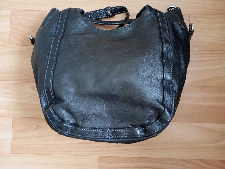 Дамска чанта от дебела естествена кожа